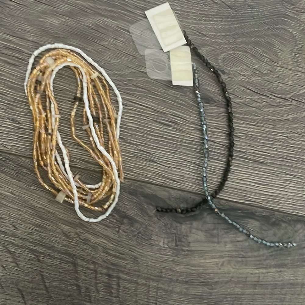 11 beaded bracelets - Picture 2 of 5